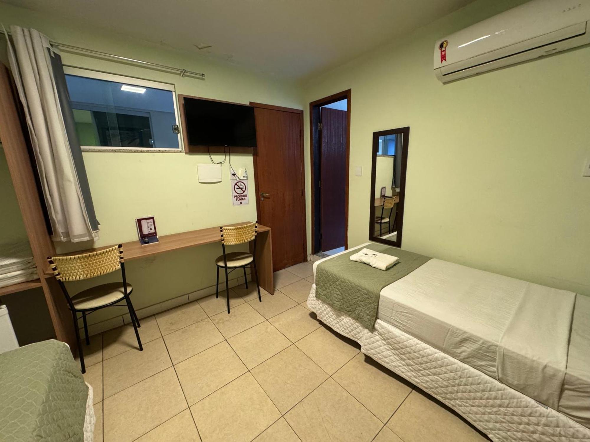 Domus Hotel Veneza Ipatinga Esterno foto